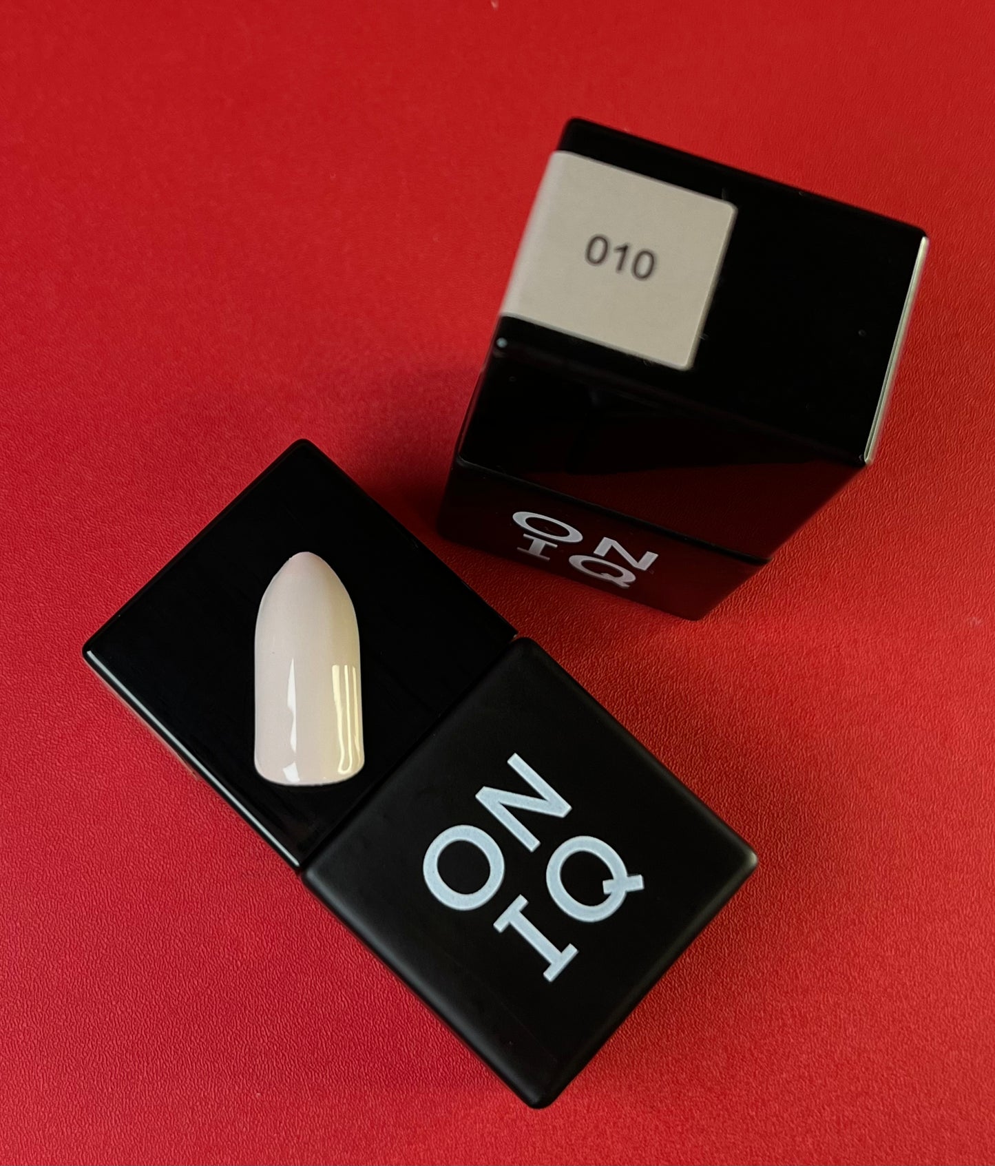 ONIQ 010